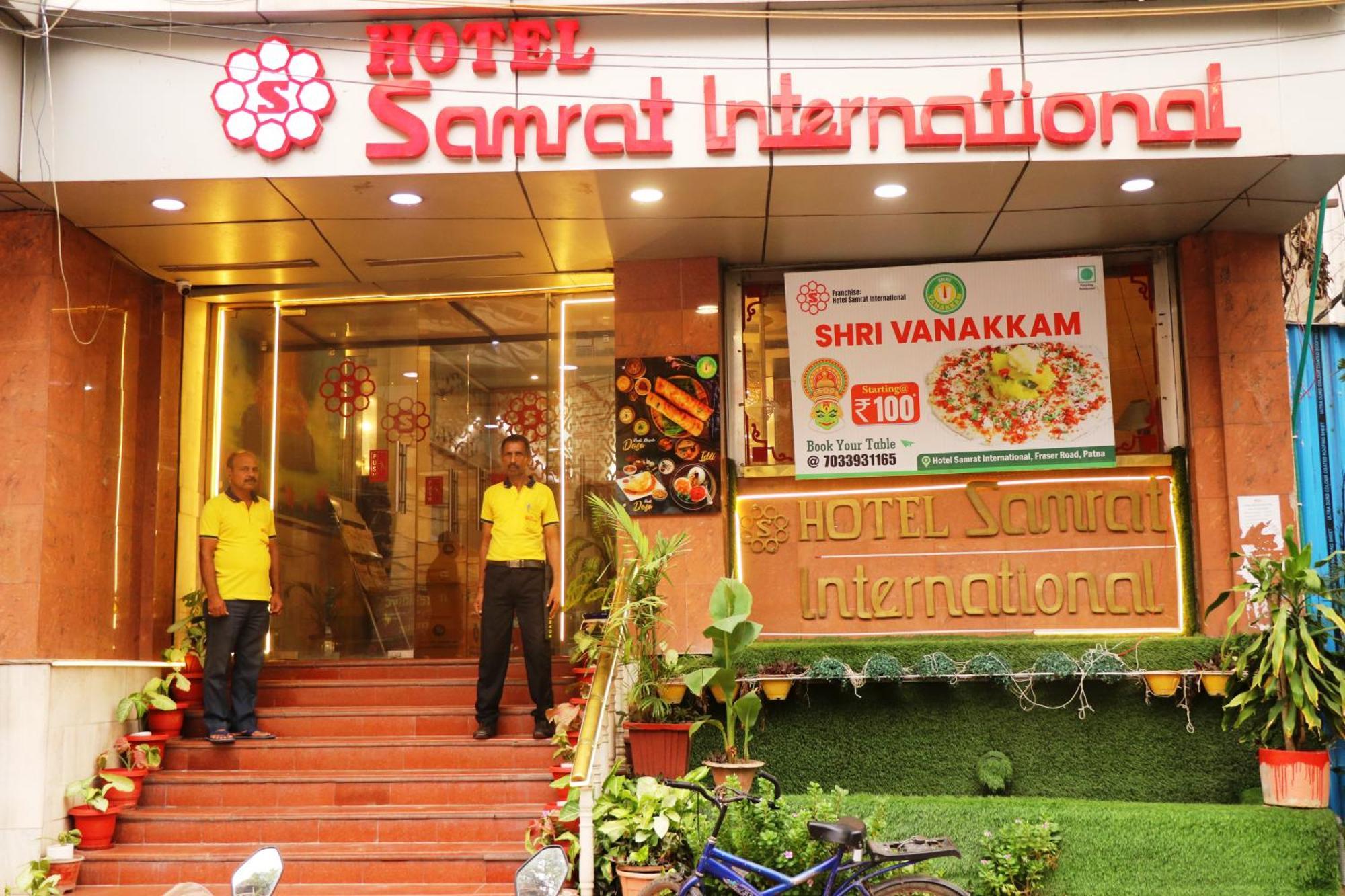 Hotel Samrat International Patna  Exterior photo